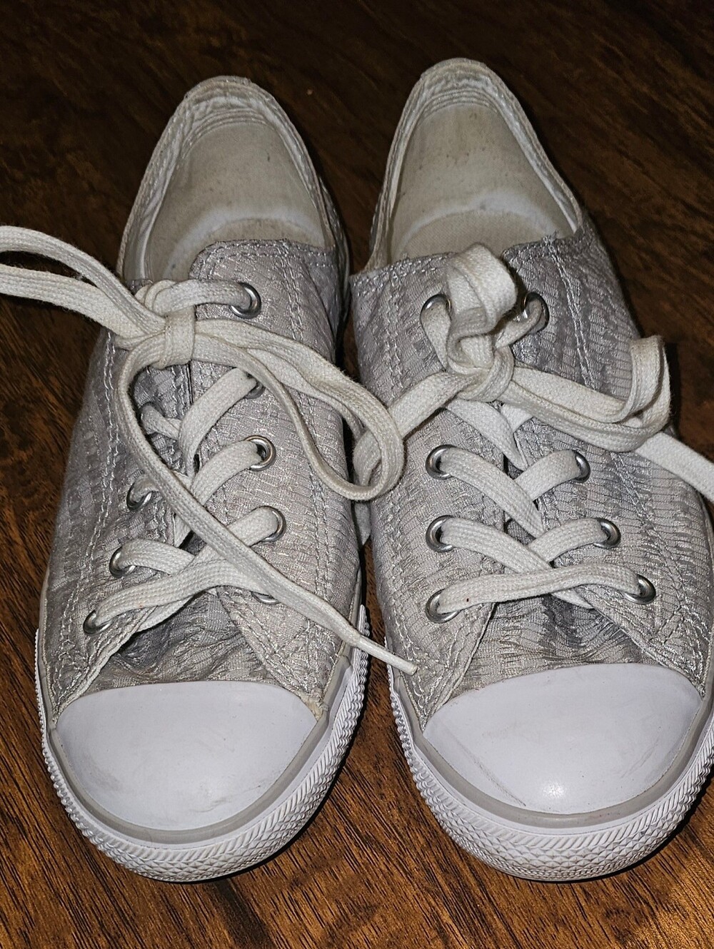Converse Chuck Taylor All Star low-top sneakers